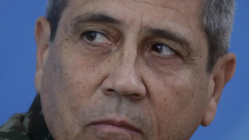 Moraes nega novo pedido de Braga Netto no inquérito do golpe