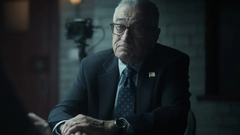 Estrelado por Robert de Niro, "Dia Zero" conta a história de um ataque cibernético. O personagem de De Niro é o ex-presidente americano escalado para desvendar o caso