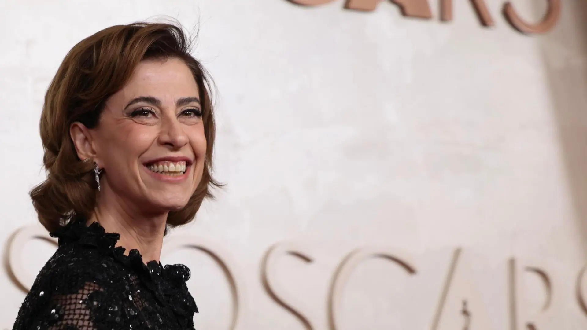 FERNANDA TORRES AINDA ESTOU AQUI OSCAR