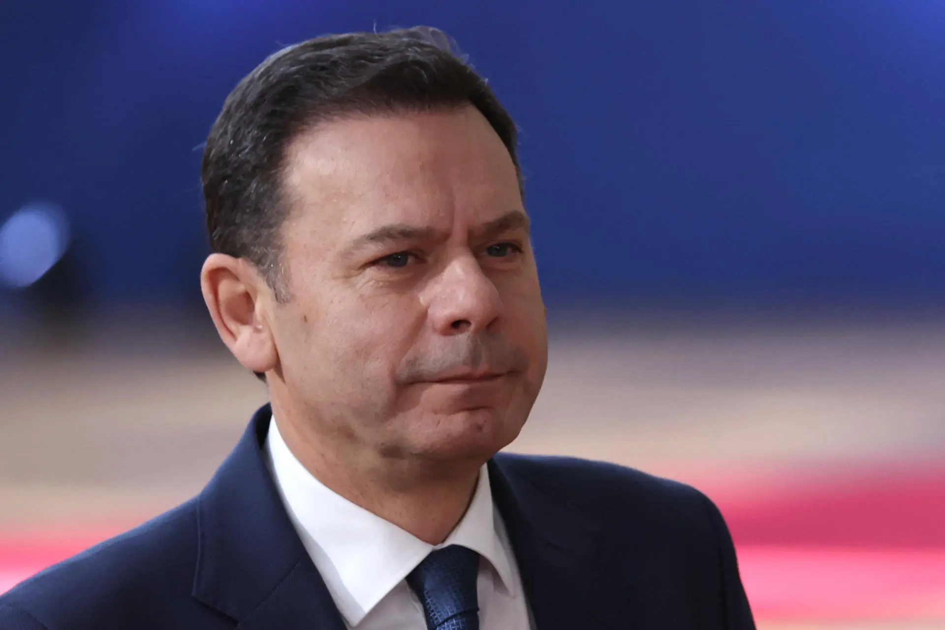 Governo de Portugal promove moção de confiança que pode levar país a eleições antecipadas