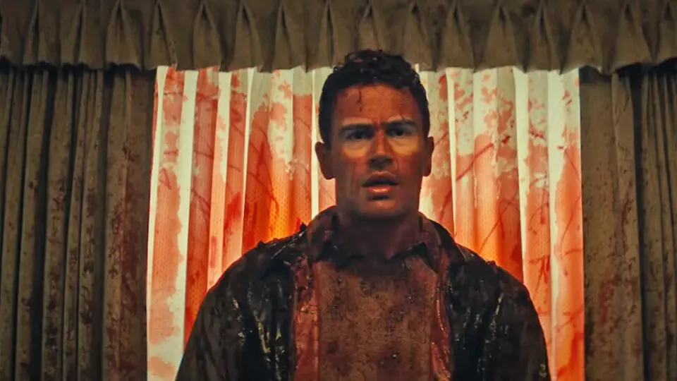 Os gêmeos Hal e Bill são interpretados pelo ator Theo James