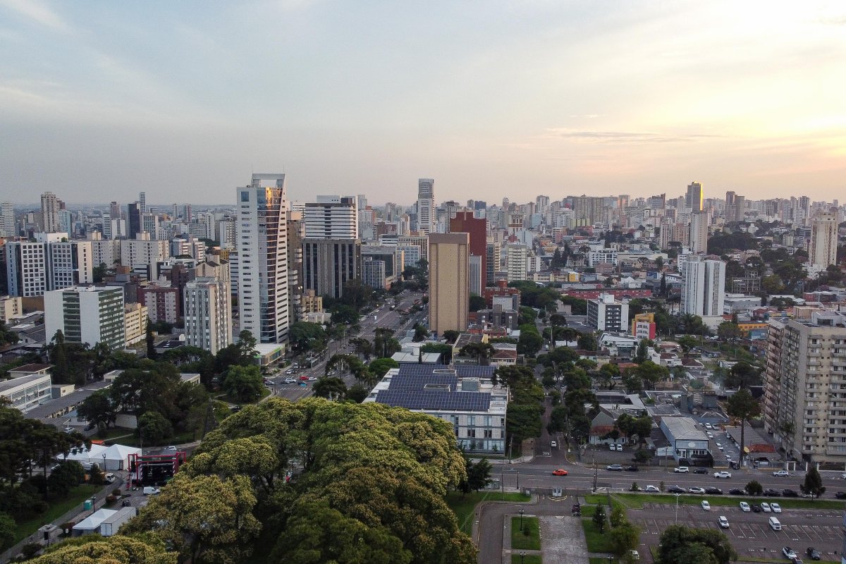 Em janeiro, venda de imóveis usados em Curitiba aumentou na comparação com o mesmo mês de 2024.