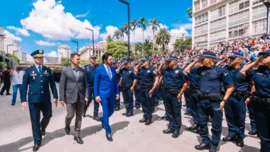 Prefeito de São Paulo, Ricardo Nunes, na formatura da GCM