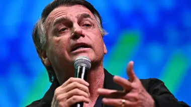 Bolsonaro critica rapidez do STF para julgar inquérito do golpe