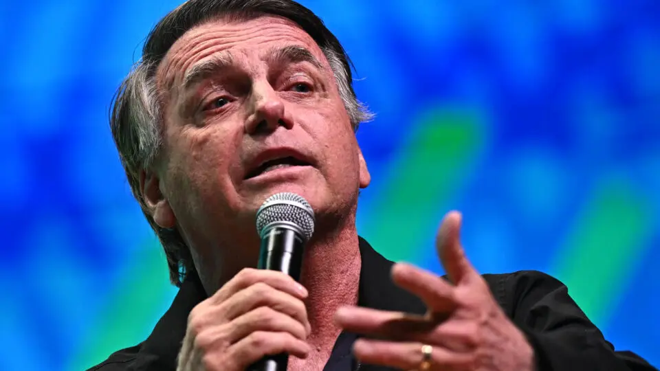 “Preocupação nenhuma”, diz Bolsonaro sobre julgamento no STF