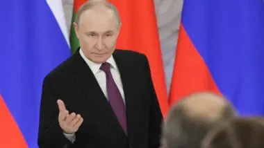 Putin cita Lula e outros líderes do Brics ao agradecer “esforços pela paz” na Ucrânia