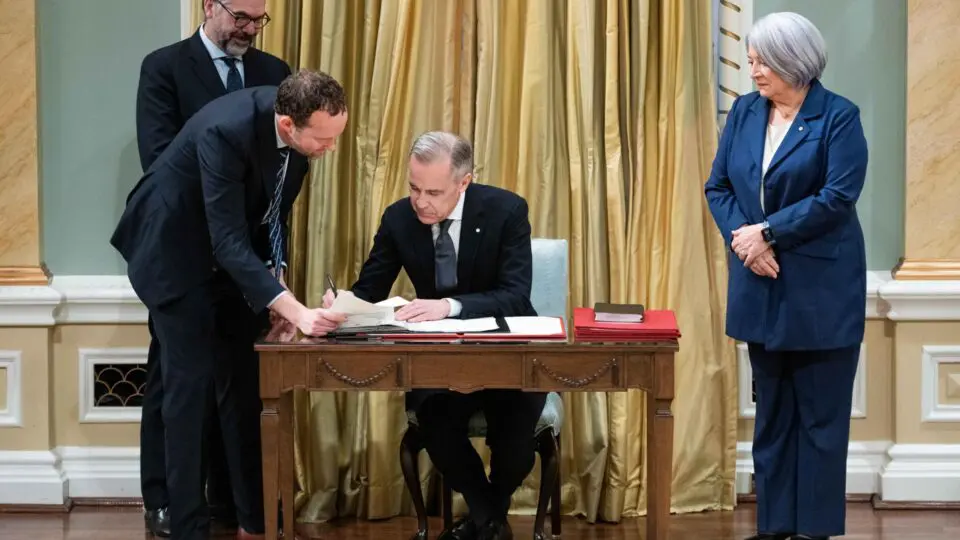 Mark Carney toma posse como novo primeiro-ministro do Canadá