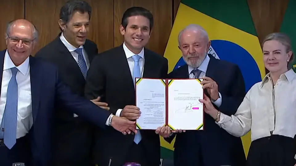 Novas regras do Imposto de Renda: isenção maior não beneficia quem ganha mais de R$ 7 mil