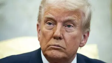 Trump desculpa assessor que adicionou jornalista em grupo de mensagens: “Aprendeu a lição”