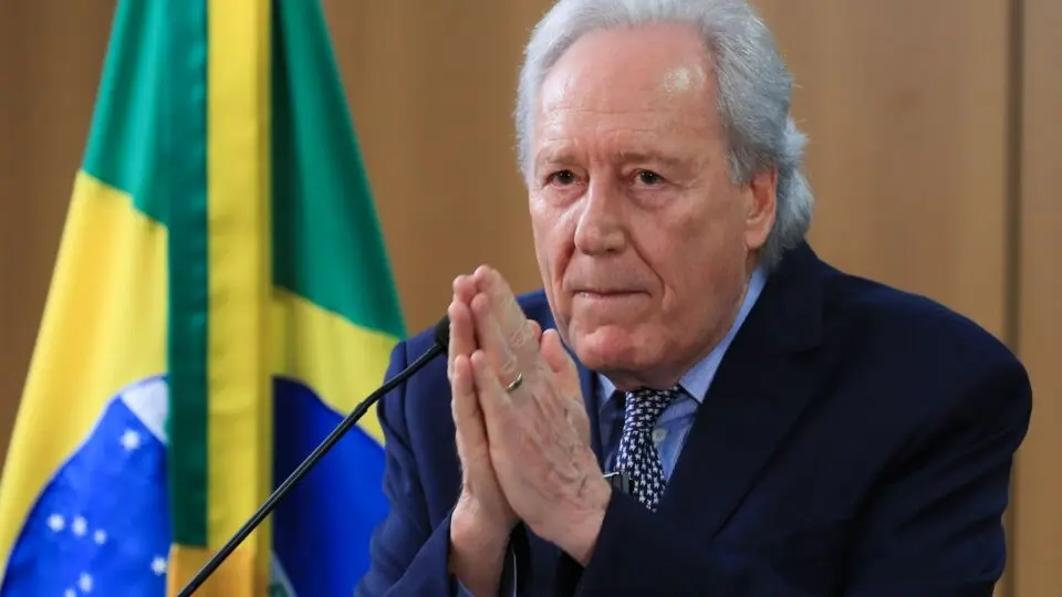 Após críticas, ministério justifica fala de Lewandowski sobre polícia