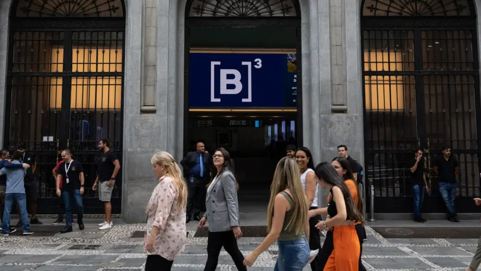 O imposto que ressuscitou: como a taxação de dividendos afeta o investimento em ações