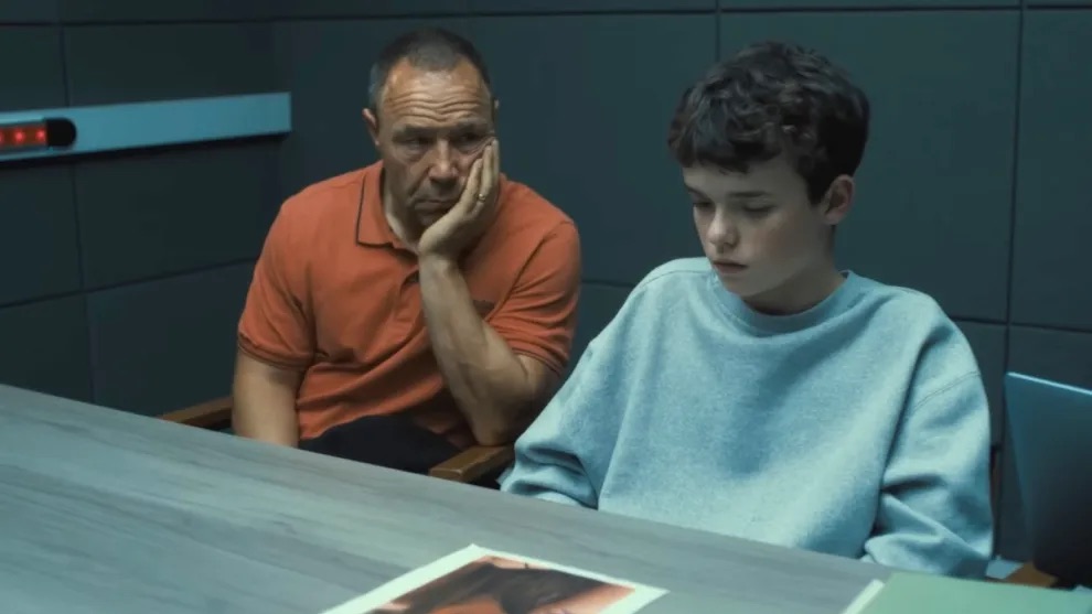 Os atores Stephen Graham e Owen Cooper, que vivem pai e filho na minissérie da Netflix