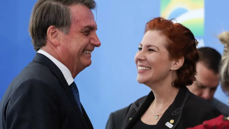 Bolsonaro: Zambelli é vítima de “injustiça” em julgamento no STF