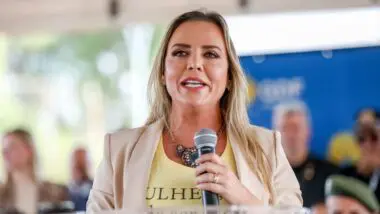 Celina Leão Pesquisa Distrito Federal