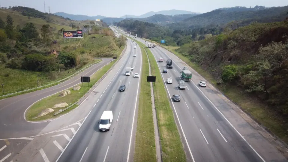 Lote Paranapanema rodovia Raposo Tavares