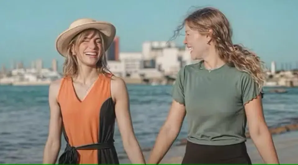 "Milagre do Destino", com atuações de Dani Gondim e Rhaisa Barbosa, está disponível para streaming no Globoplay.