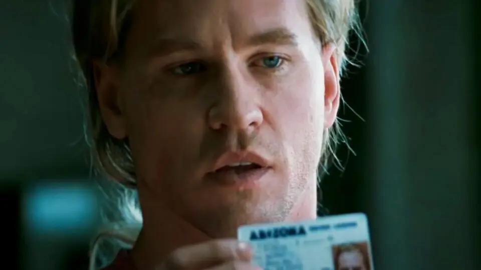 Em "Fogo contra Fogo", Val Kilmer faz o assaltante Chris Shiherlis