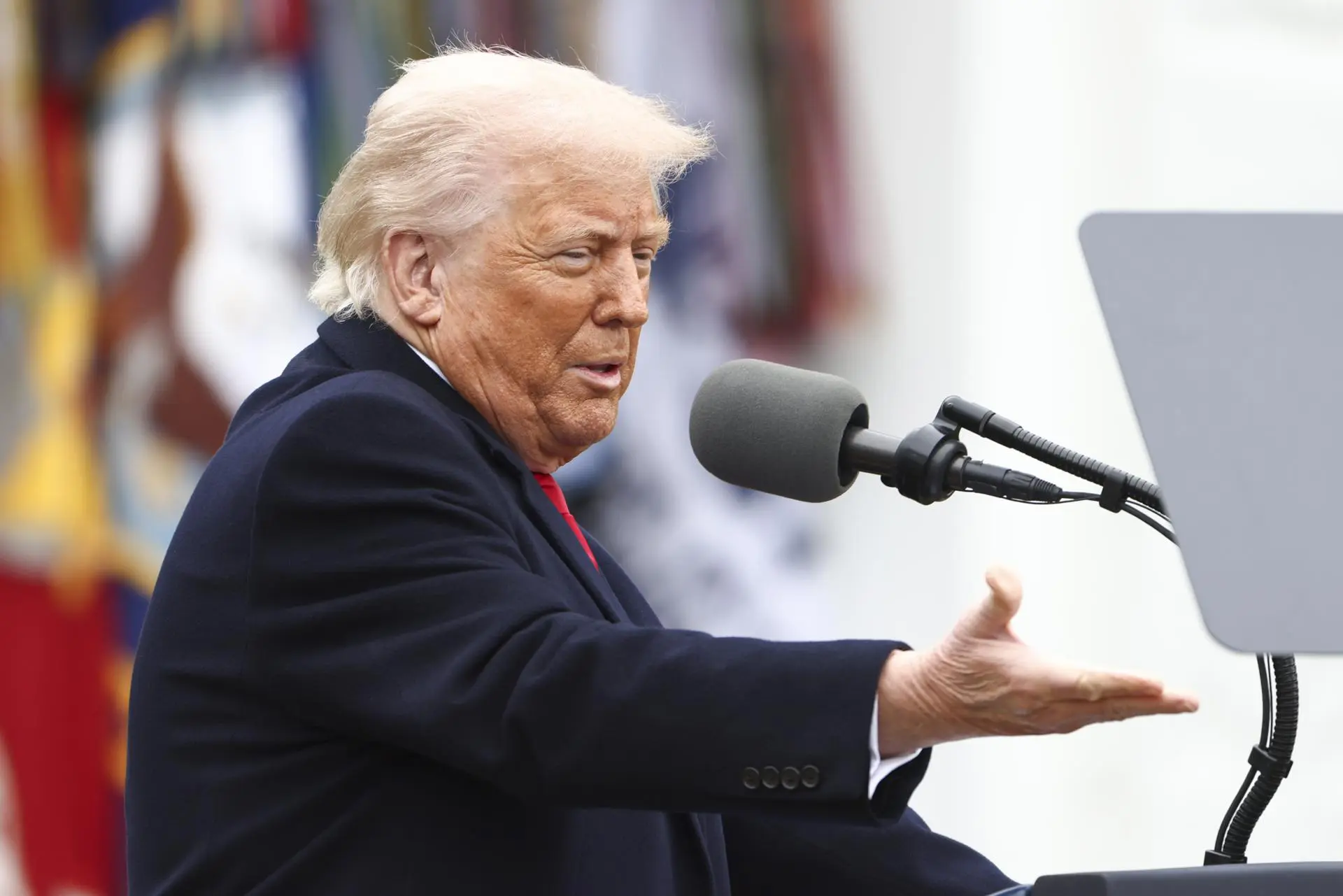 “Dia da Libertação”: governo Trump anuncia diversas tarifas recíprocas; Brasil é alvo