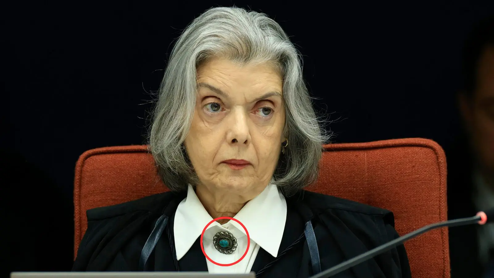 Ministra Cármen Lúcia, durante sessão no plenário do STF.