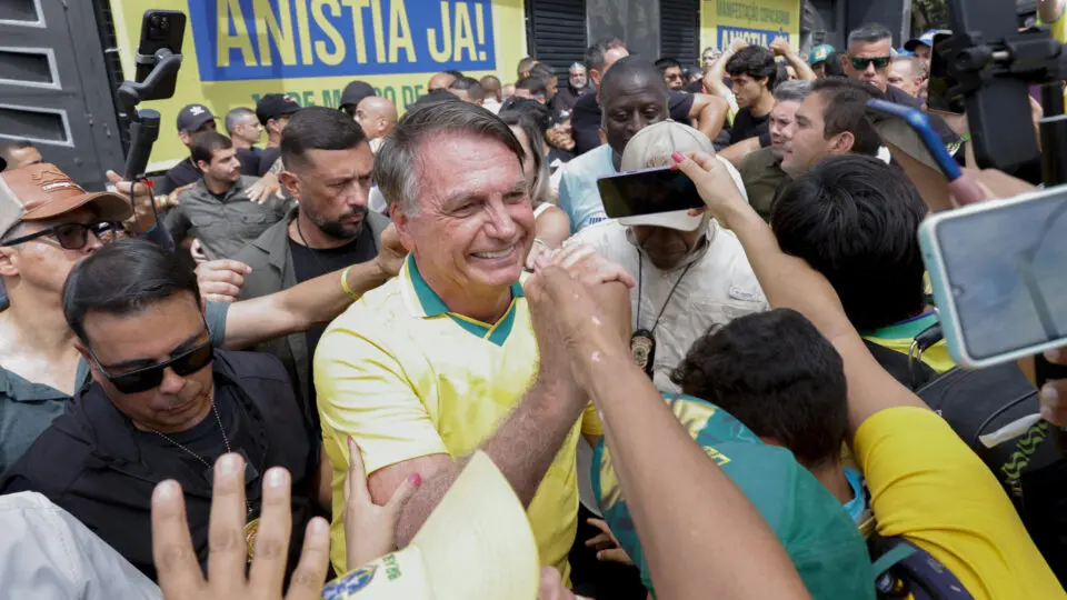 Ato pela anistia de Bolsonaro em Copacabana