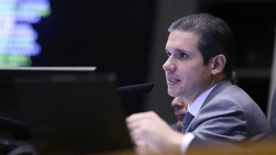Hugo Motta anistia oposição