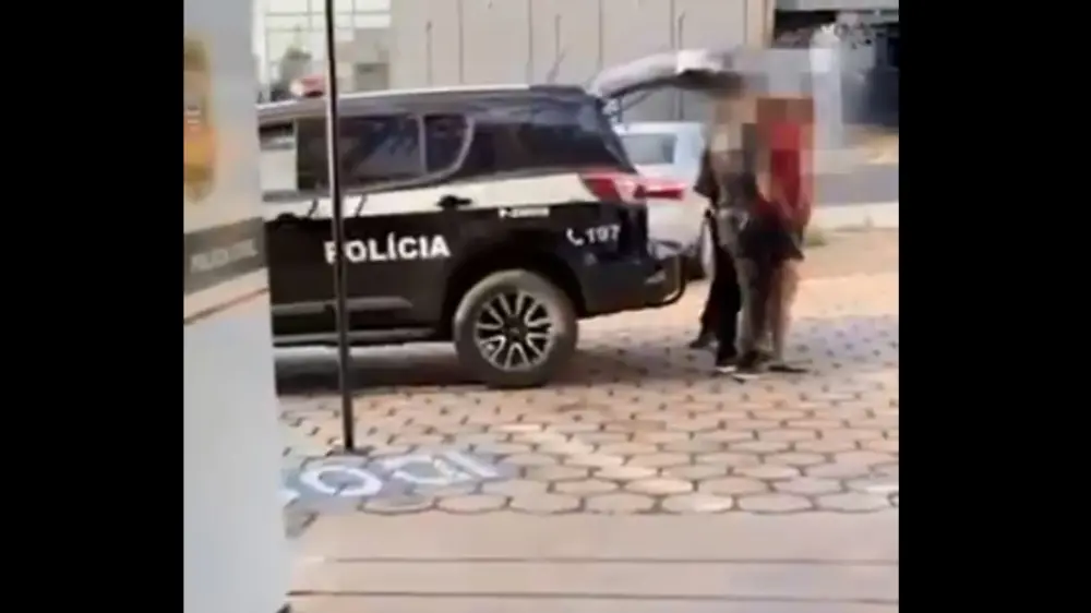 Operação adolescentes