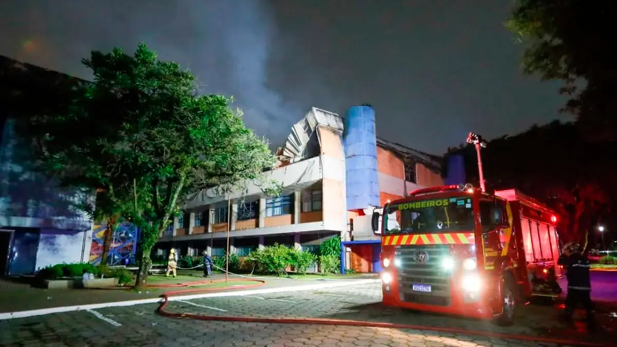 Incêndio na PUCPR