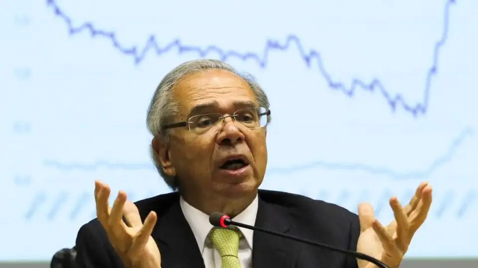 Proposta de Paulo Guedes para reforma do IR, de 2021, pode ser resgatada por Arthur Lira na análise do projeto do governo Lula.