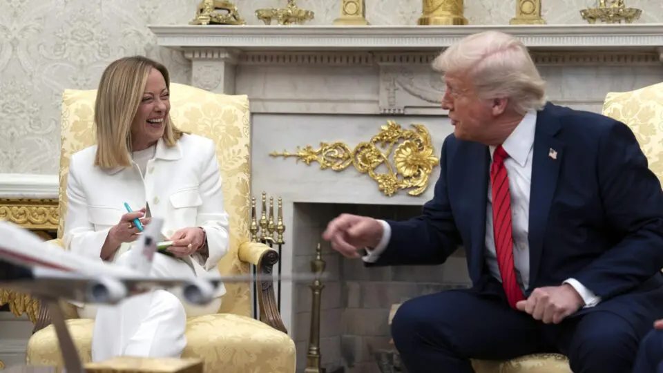 Trump e Meloni discutem tarifas, Ucrânia e prometem “tornar o Ocidente grande novamente”