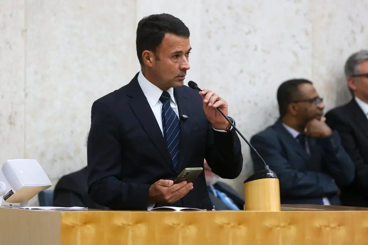Coronel Ricardo Mello Araújo