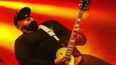 Digão, vocalista da banda Raimundos