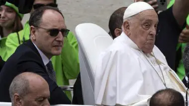 Discreto e leal: quem é o enfermeiro que permaneceu ao lado do papa Francisco até seus últimos dias