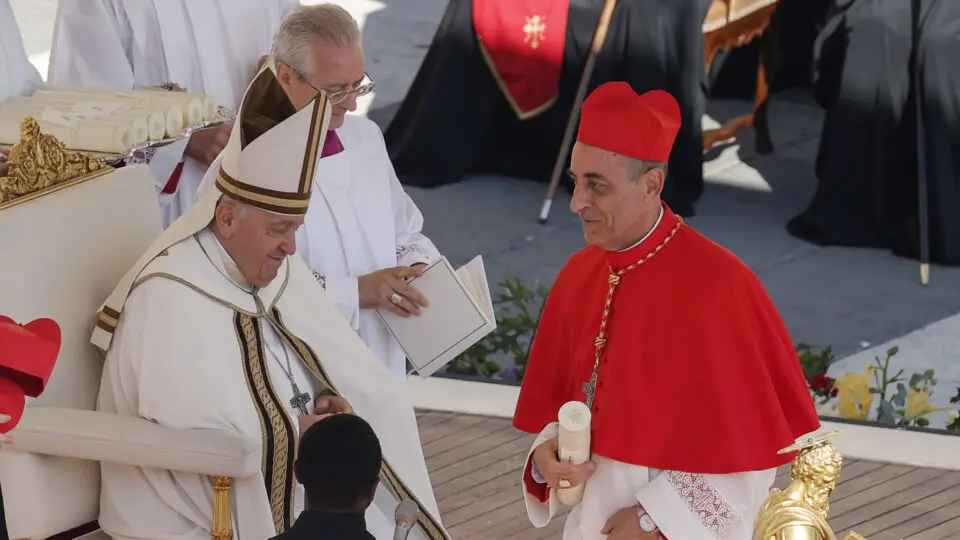 cargos no vaticano