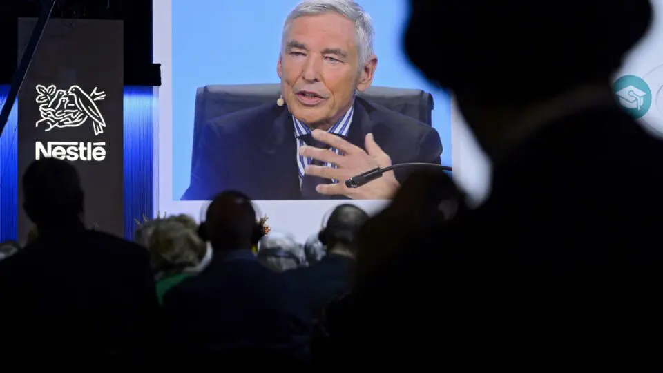 No comando da Nestlé, Brabeck foi acusado de captar água em países pobres para depois vender como um produto caro.