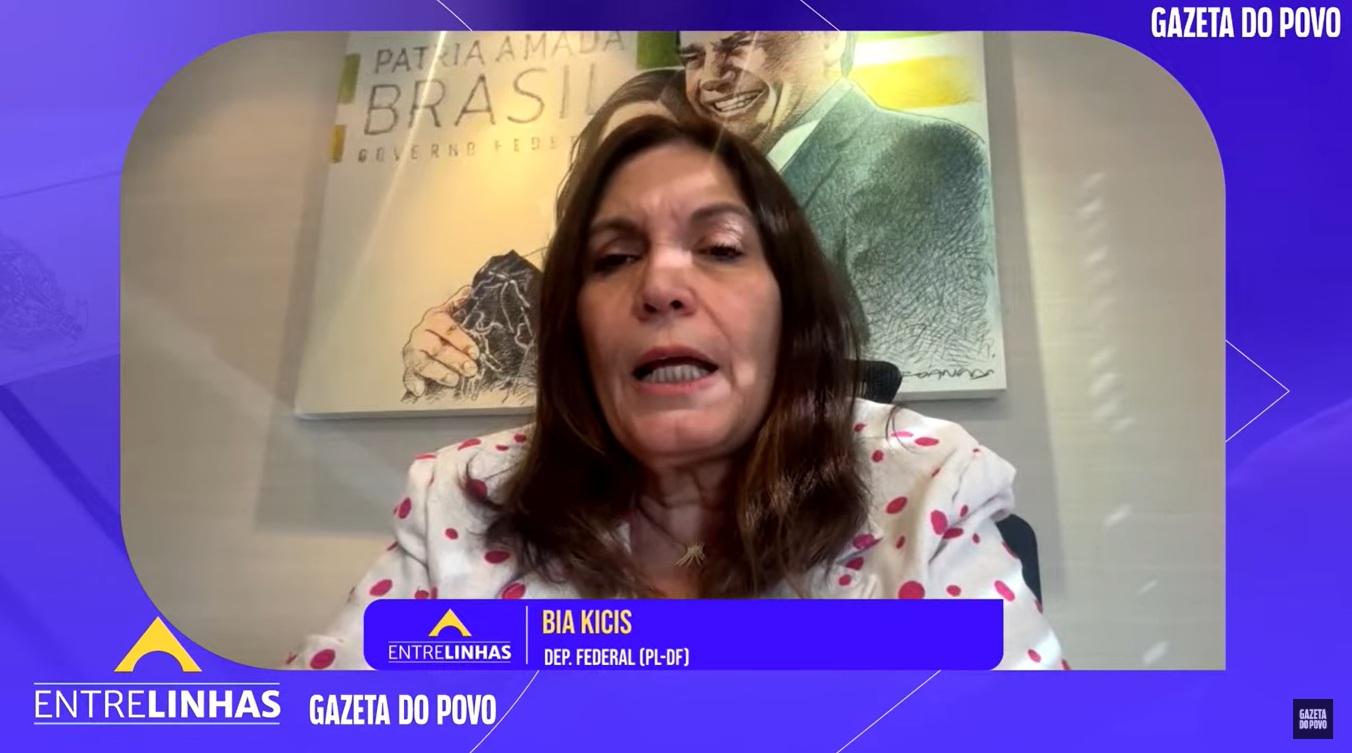 Deputada Federal Bia Kicis (PL-DF) apresentou projeto de lei contra abusos de Alexandre de Moraes