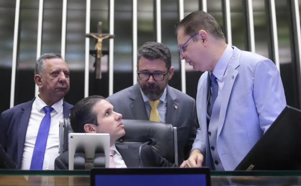 Oposição Motta anistia