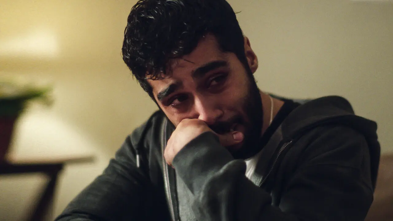 Harri é apontado como autor de um atentado em uma estação de trem no suspense de Philip Barantini