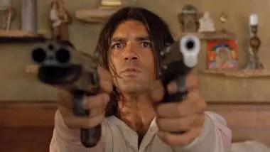O espanhol Antonio Banderas em cena de "A Balada do Pistoleiro"