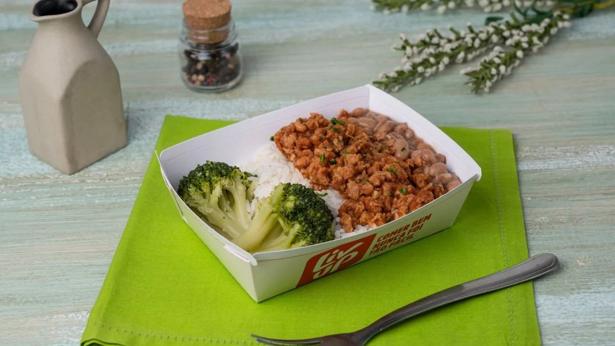 Liv Up é um foodtech de comida saudável.