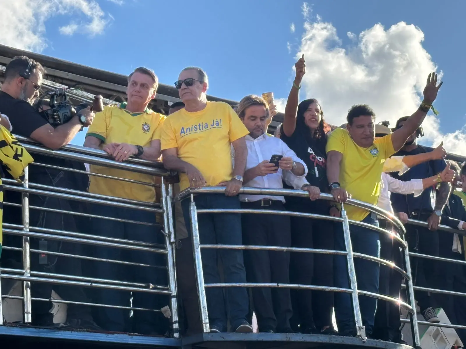 Bolsonaro na manifestação pró-anistia em Brasília