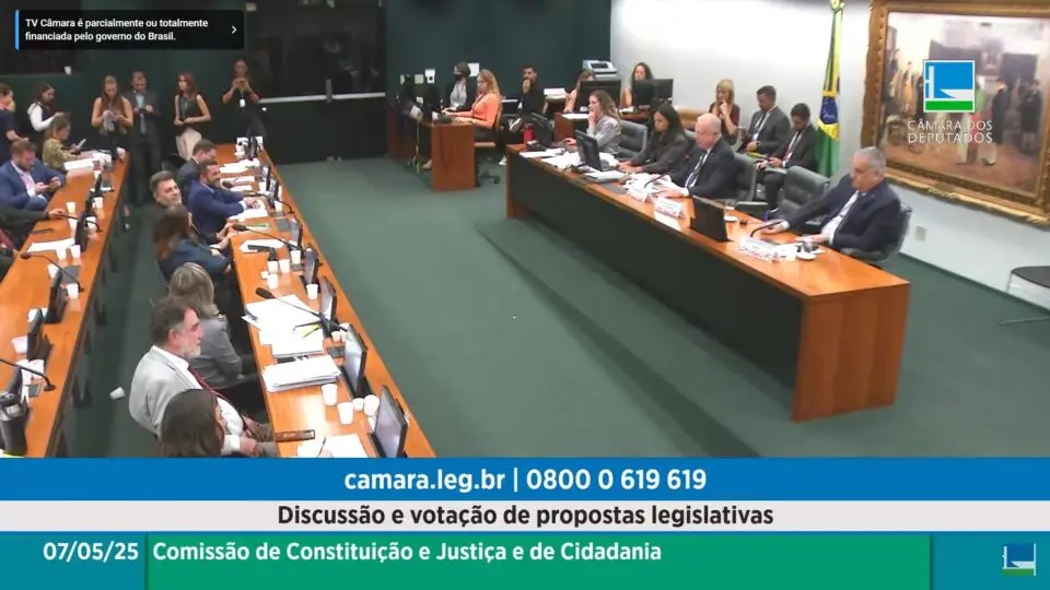 ramagem, câmara, ccj, bolsonaro, stf, ação, moraes, zanin