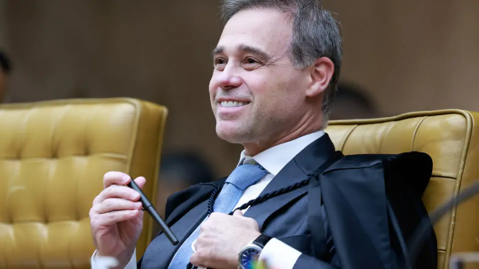 Mendonça e Dino batem boca sobre ofensas contra ministros