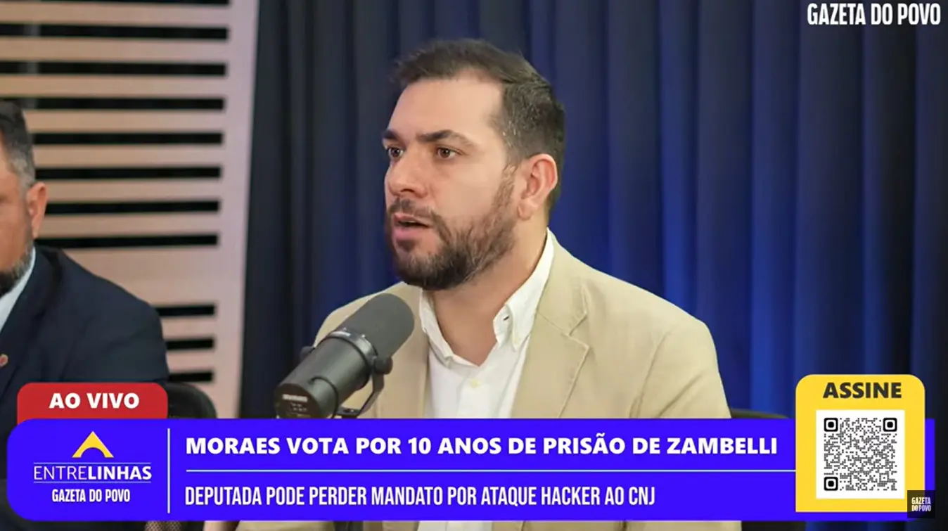 Carla Zambelli direita