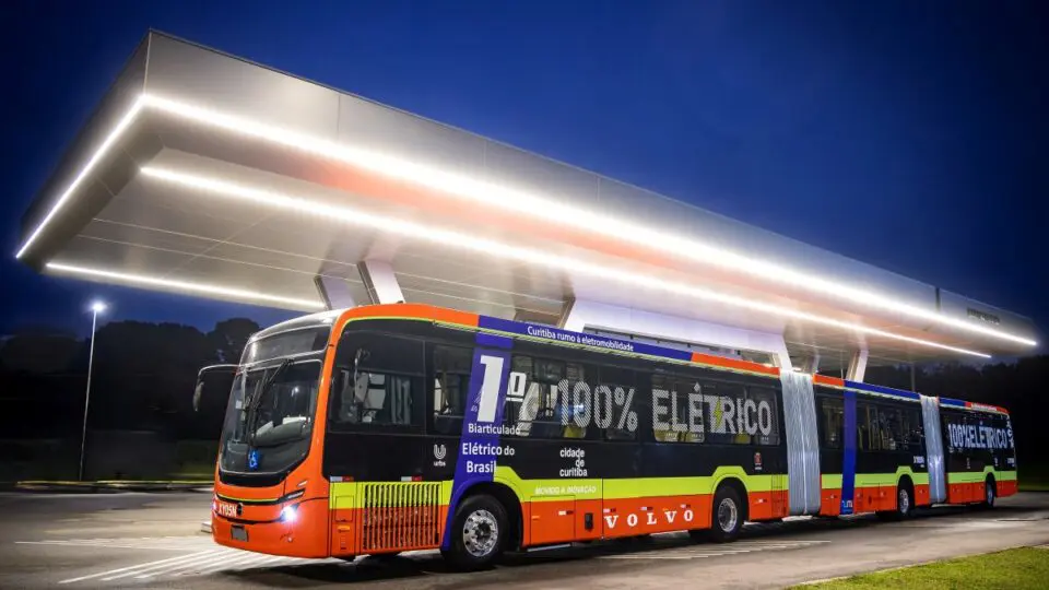 Ônibus Volvo