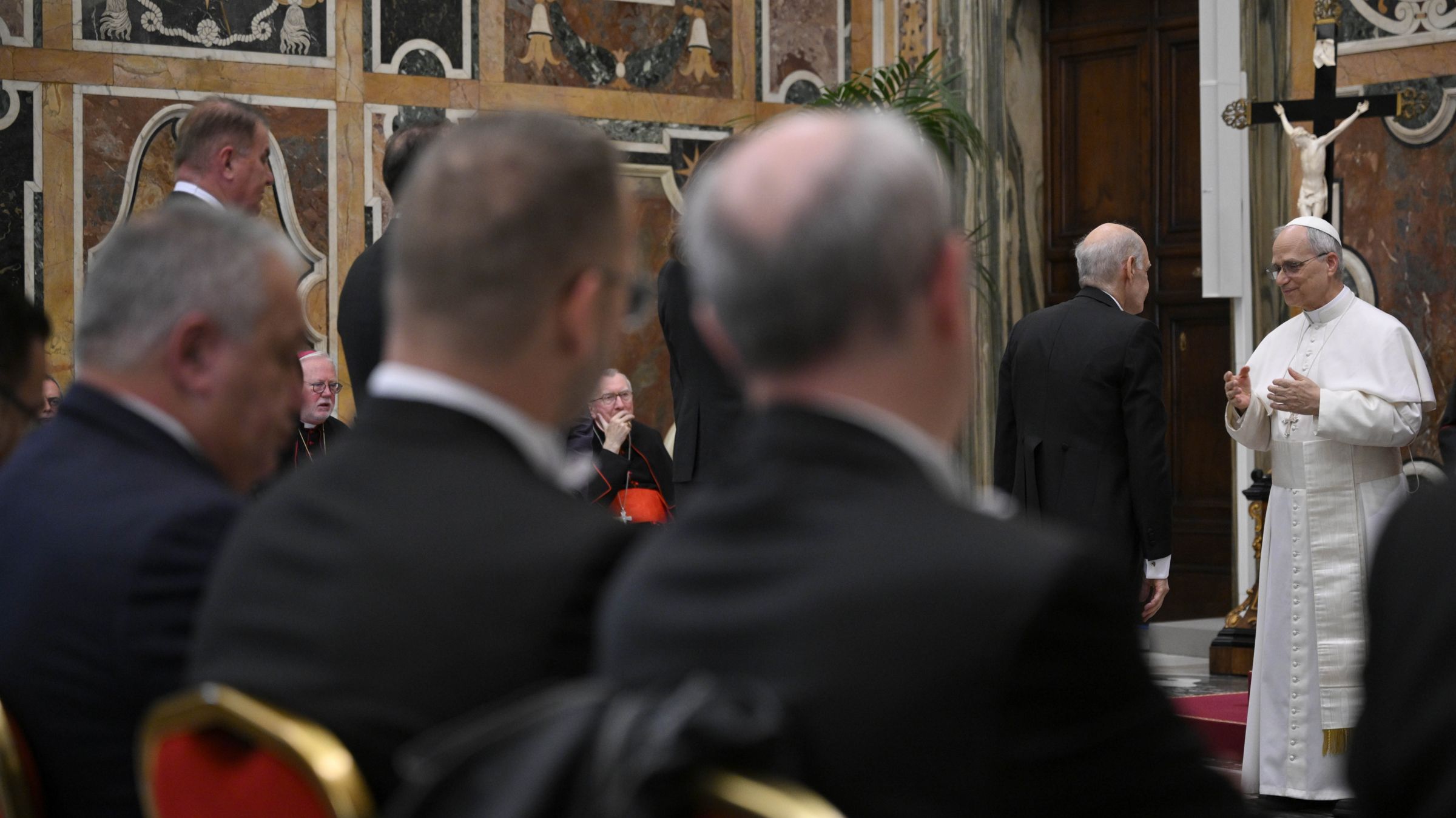 O papa Leão XIV recebeu, nesta sexta-feira, os diplomatas acreditados junto à Santa Sé.