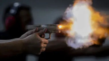 O foco do "novo escritório do crime" era o esquema de venda de armas e munições apreendidas em operações da Polícia Militar.