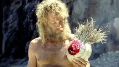No filme "Náufrago", Chuck (Tom Hanks) sobrevive em uma ilha deserta com Wilson, sua única companhia