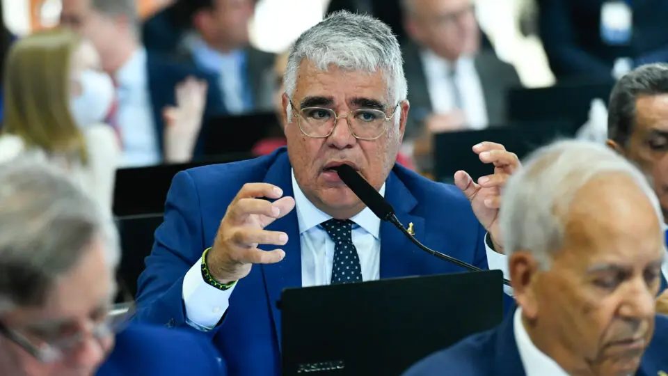 Senador Girão manifestou oposição a proposta que quer ampliar mandatos para o Senado