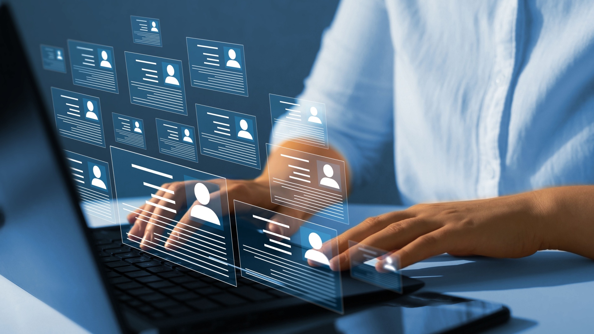 Soluções digitais, como os sistemas de triagem automatizada, tornam o recrutamento mais ágil, preciso e estratégico para as empresas