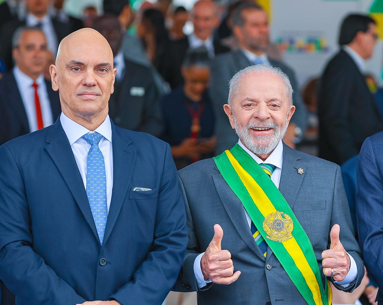 O ministro Alexandre de Moraes, do Supremo Tribunal Federal, e o presidente Luiz Inácio Lula da Silva